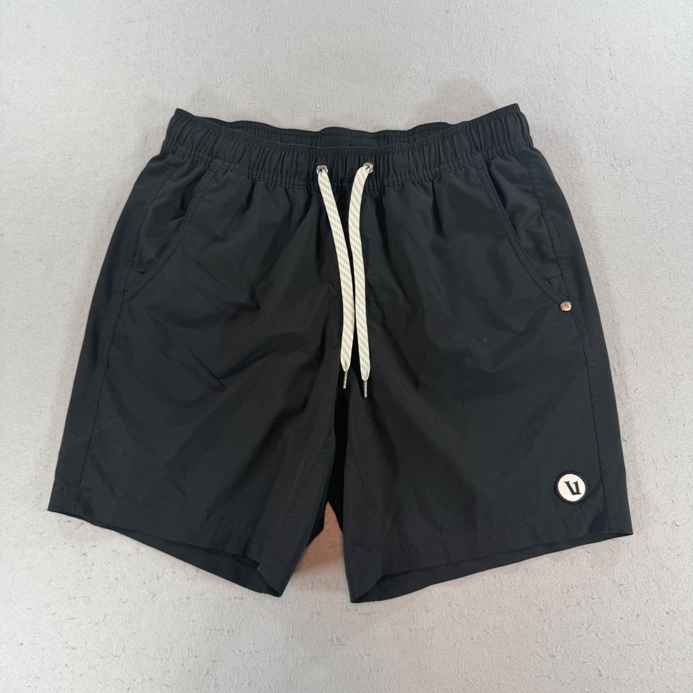 Vuori Kore Shorts Mens Small Black 7.5 Inch Inseam Lined Athletic Gym V388